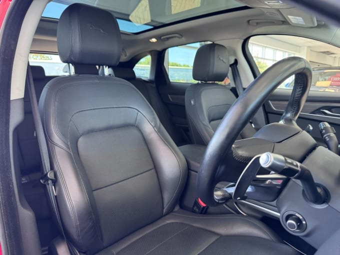 2025 Jaguar F-pace