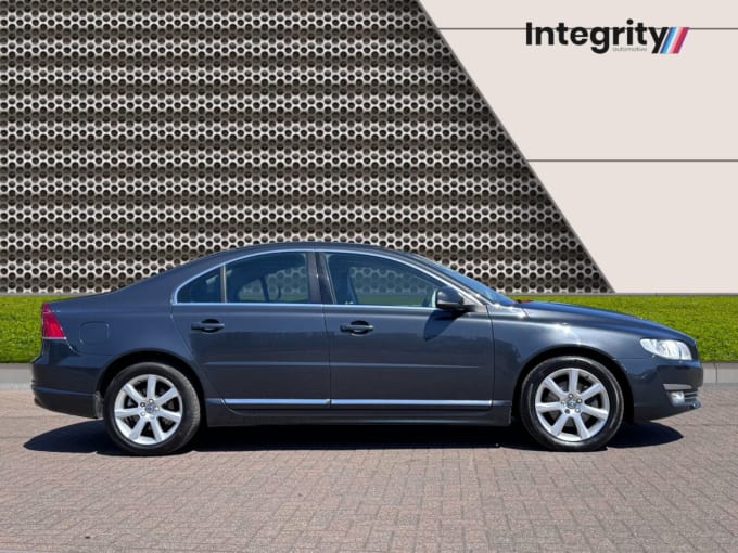 2025 Volvo S80