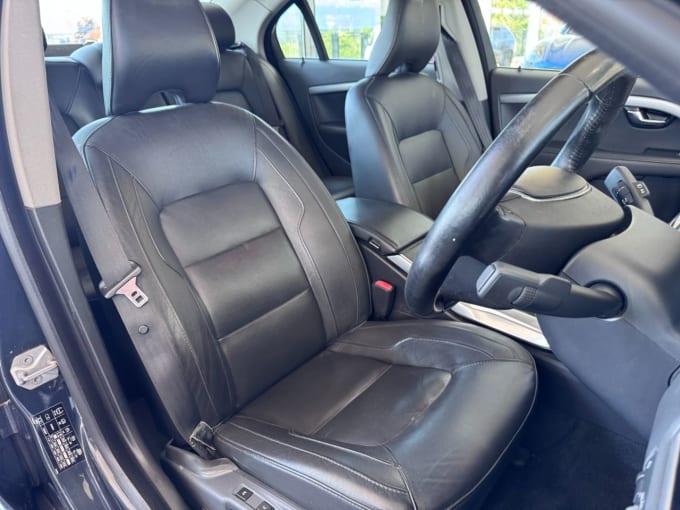 2025 Volvo S80