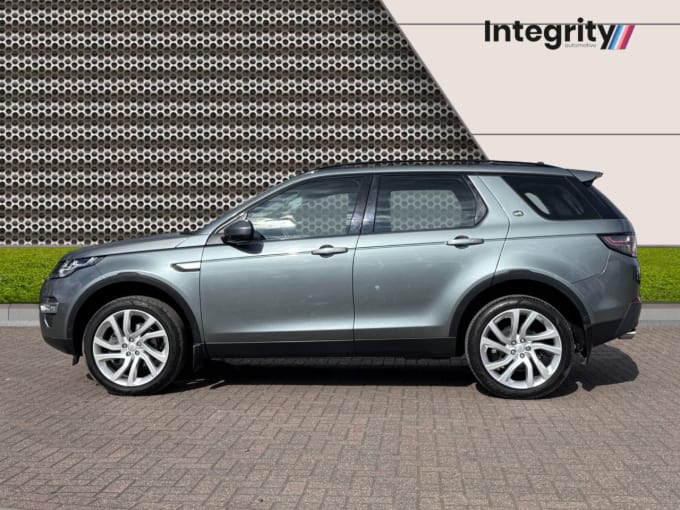 2025 Land Rover Discovery Sport