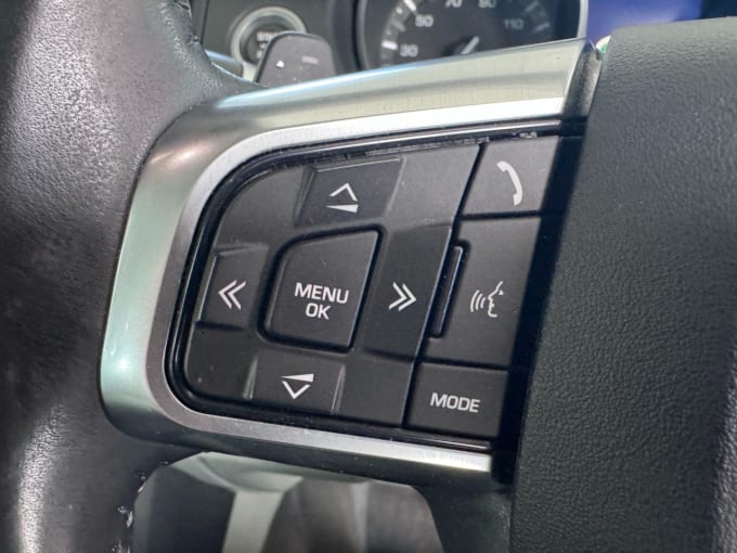 2025 Land Rover Discovery Sport