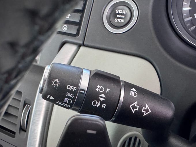 2025 Land Rover Discovery Sport