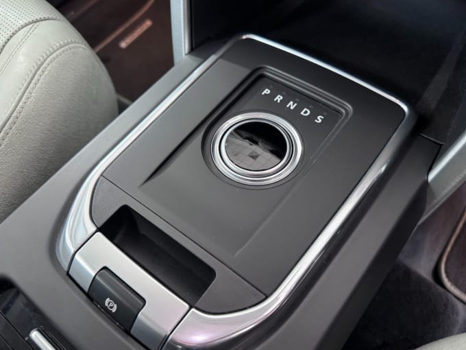 2025 Land Rover Discovery Sport