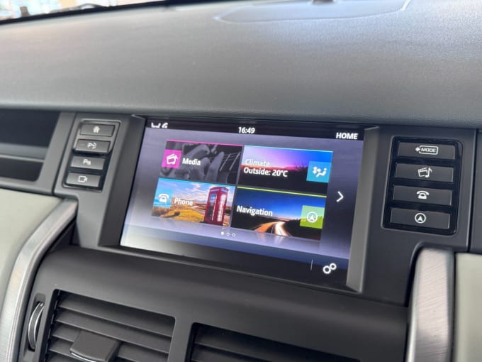2025 Land Rover Discovery Sport
