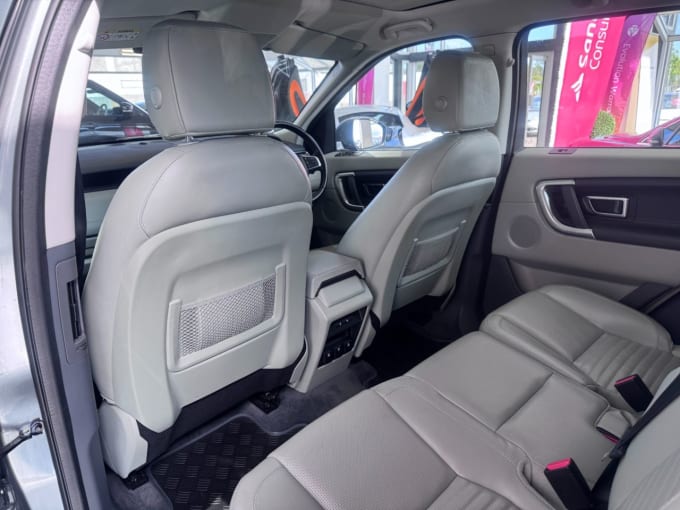 2025 Land Rover Discovery Sport