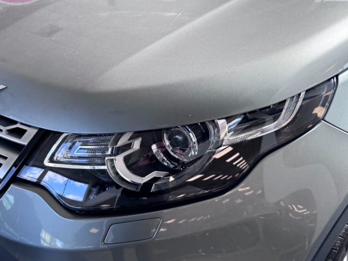 2025 Land Rover Discovery Sport