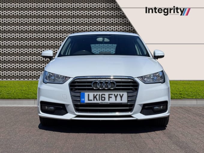 2025 Audi A1