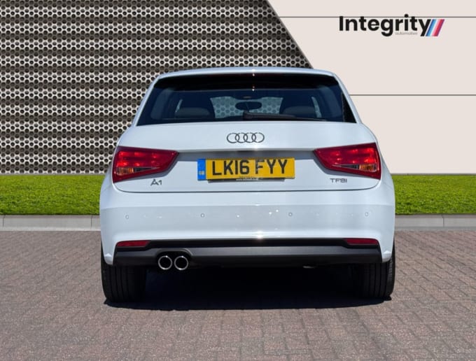 2025 Audi A1