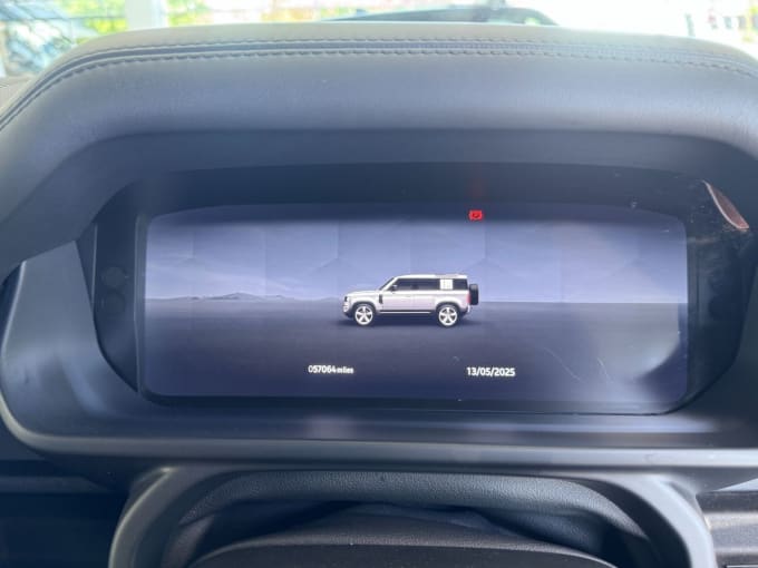 2025 Land Rover Defender