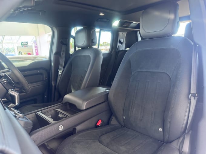 2025 Land Rover Defender