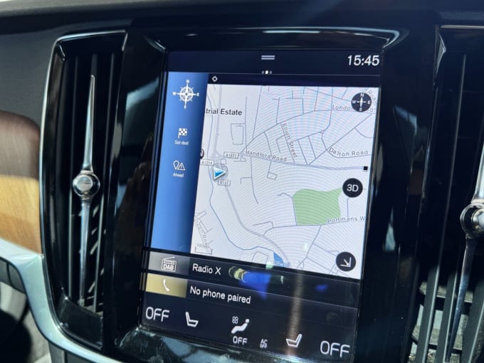 2025 Volvo V90