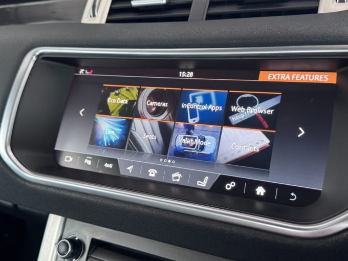 2025 Land Rover Range Rover Evoque
