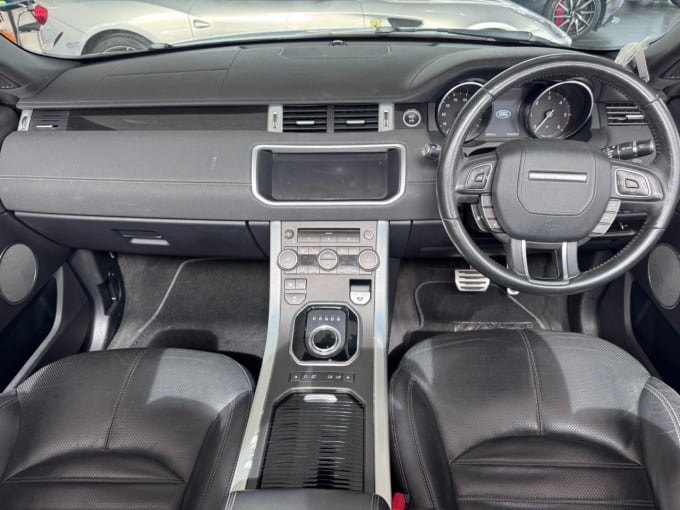 2025 Land Rover Range Rover Evoque