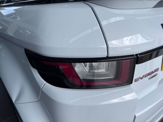 2025 Land Rover Range Rover Evoque