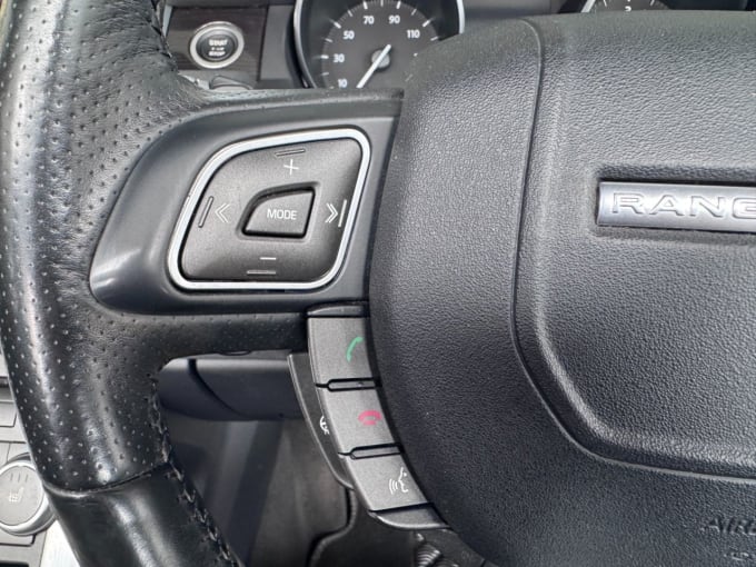 2025 Land Rover Range Rover Evoque