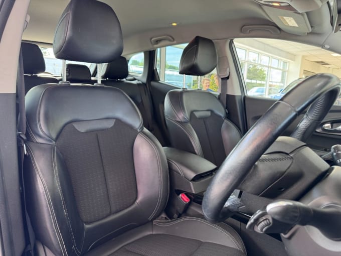 2025 Renault Kadjar