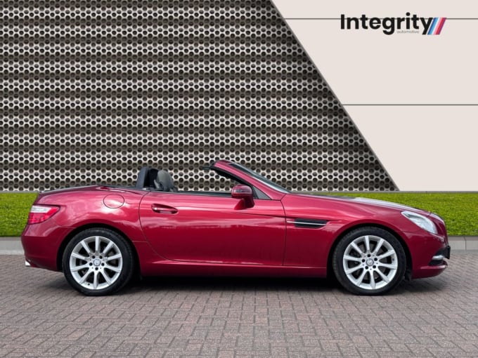 2025 Mercedes-benz Slk