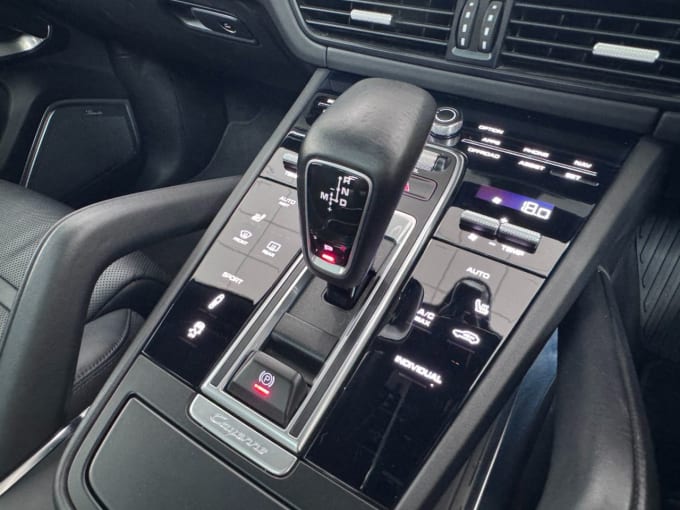 2018 Porsche Cayenne