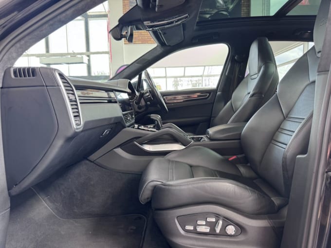 2018 Porsche Cayenne