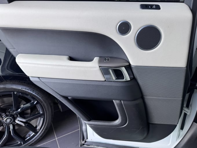 2025 Land Rover Range Rover Sport