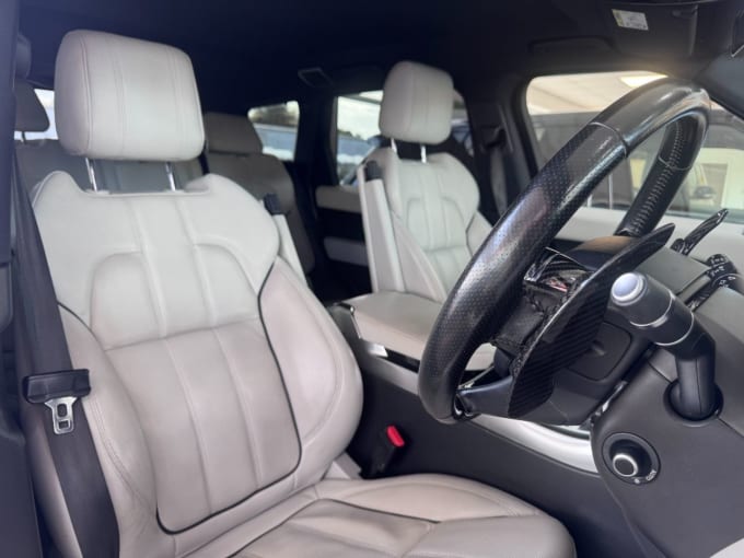 2025 Land Rover Range Rover Sport