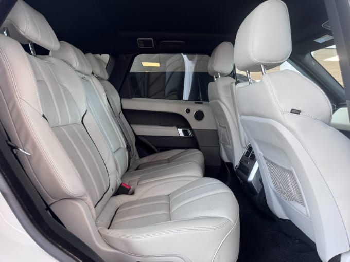 2025 Land Rover Range Rover Sport
