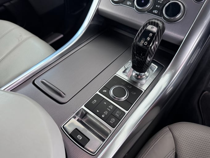 2025 Land Rover Range Rover Sport