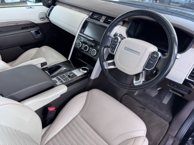 2025 Land Rover Discovery