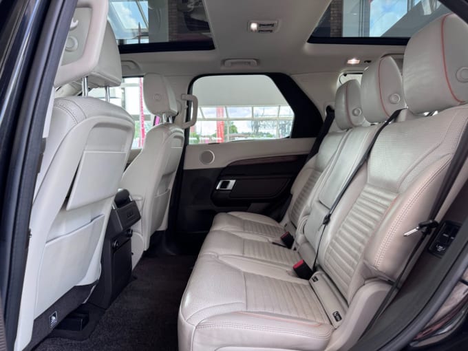 2025 Land Rover Discovery