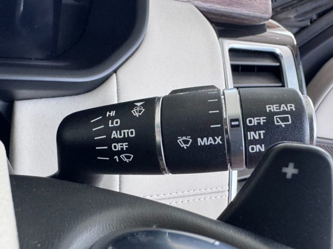 2025 Land Rover Discovery