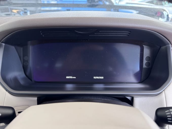 2025 Land Rover Discovery