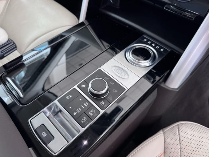 2025 Land Rover Discovery
