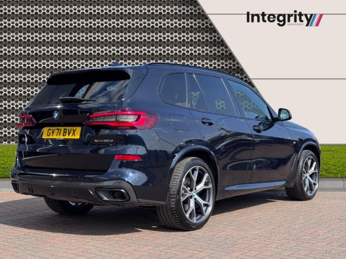 2025 BMW X5