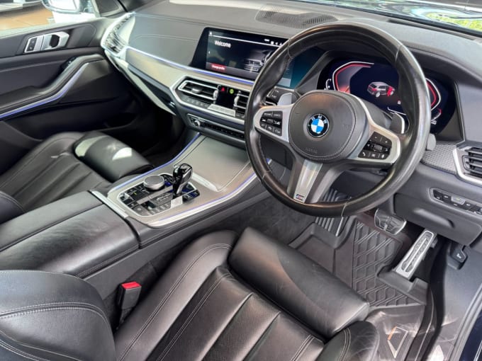 2025 BMW X5