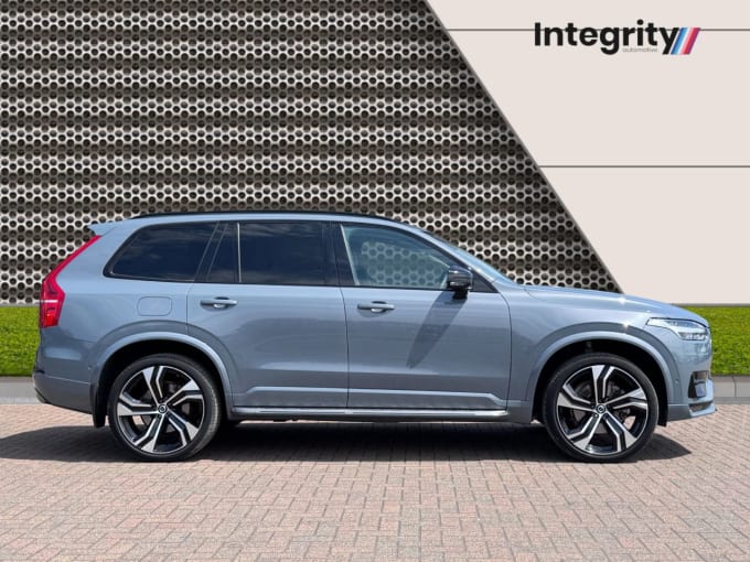 2025 Volvo Xc90