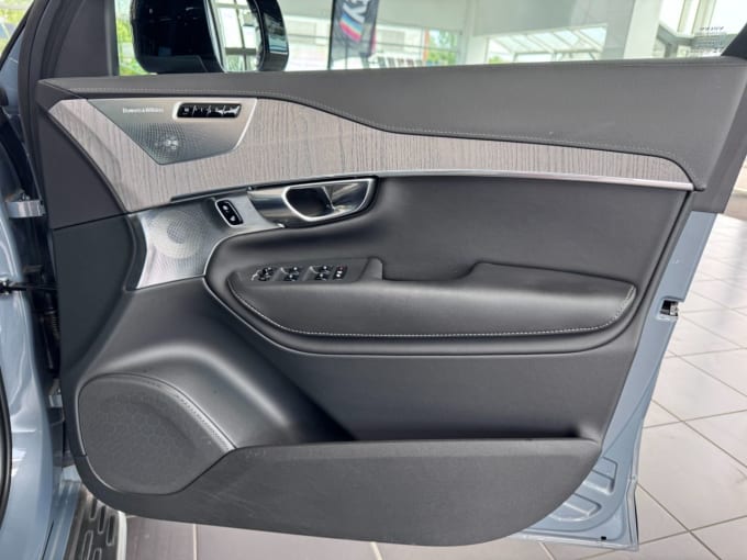 2025 Volvo Xc90