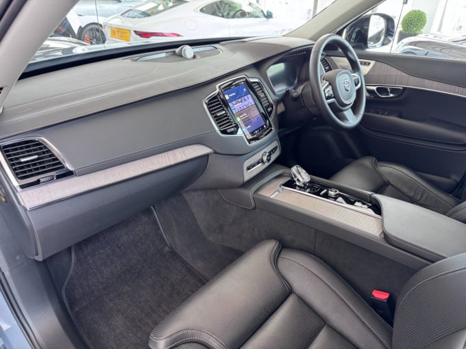 2025 Volvo Xc90