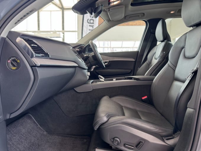 2025 Volvo Xc90