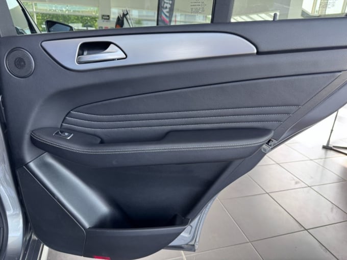 2025 Mercedes-benz M-class