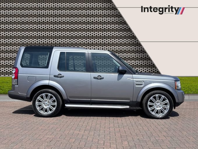 2025 Land Rover Discovery 4