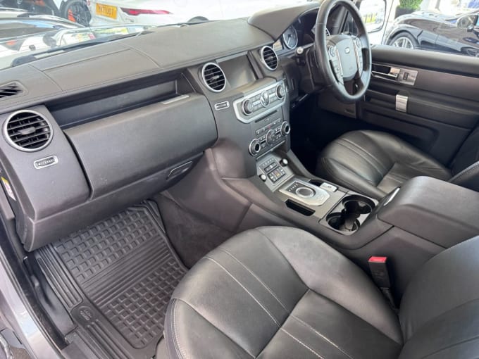 2025 Land Rover Discovery 4
