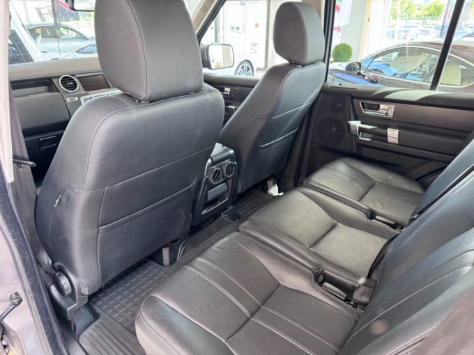 2025 Land Rover Discovery 4