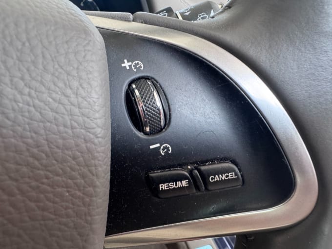 2025 Jaguar Xf