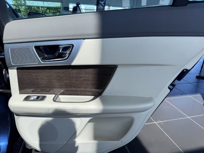 2025 Jaguar Xf