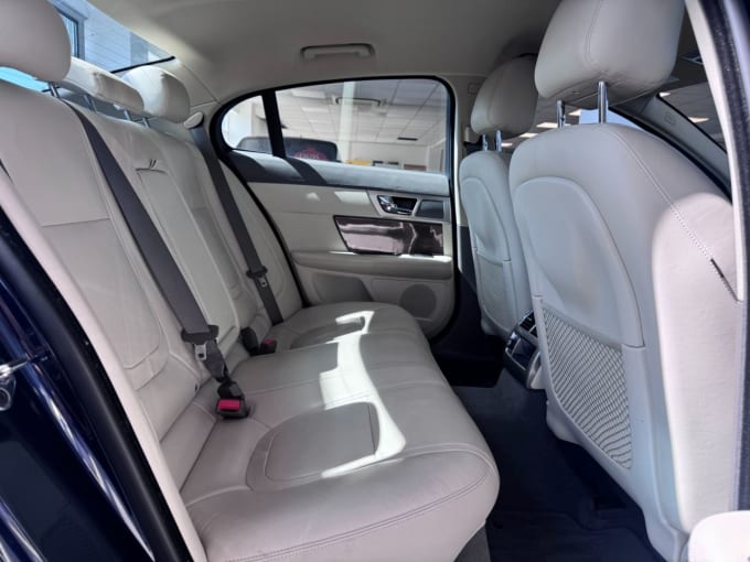 2025 Jaguar Xf