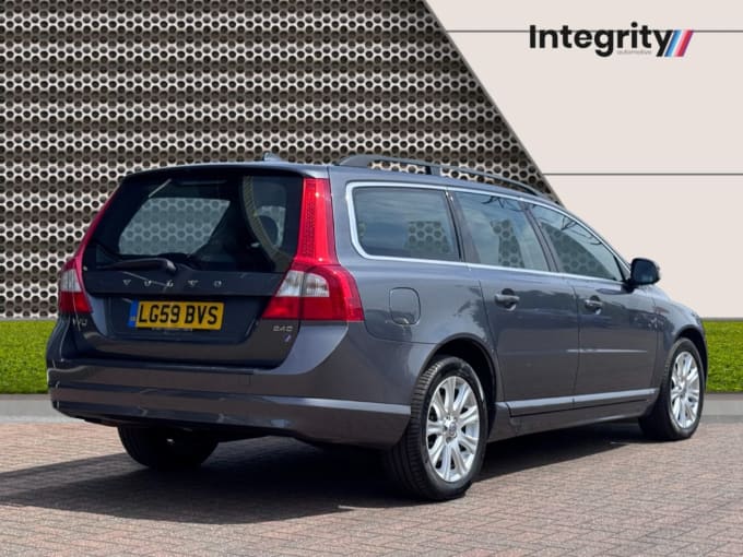 2025 Volvo V70