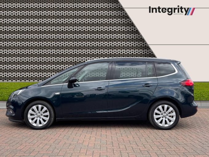 2025 Vauxhall Zafira Tourer