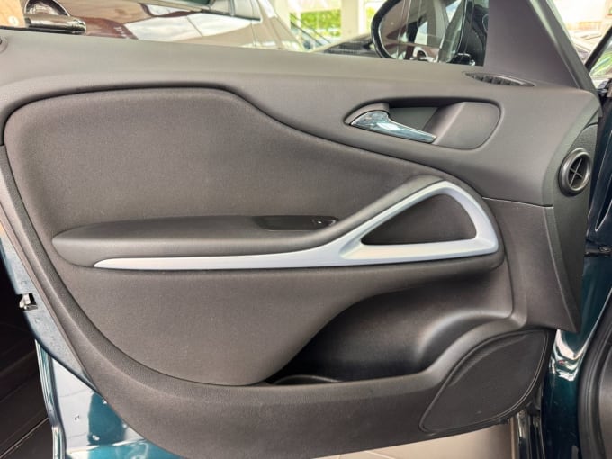 2025 Vauxhall Zafira Tourer