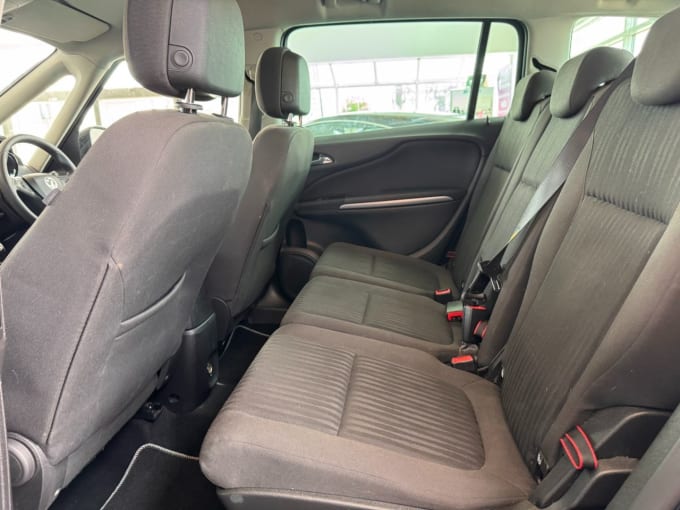 2025 Vauxhall Zafira Tourer
