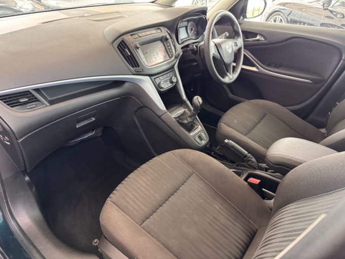 2025 Vauxhall Zafira Tourer